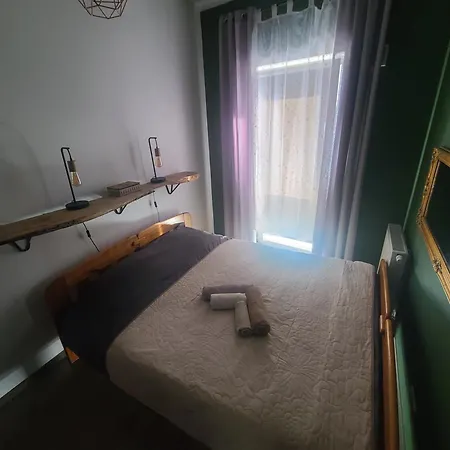 アパート Skarbowcow Parkside ヴロツワフ